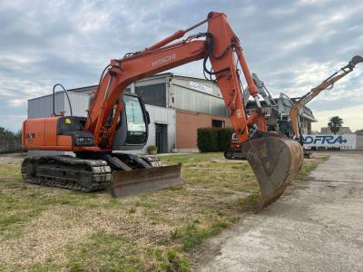 Hitachi ZX110 en vente par Dofra Srl