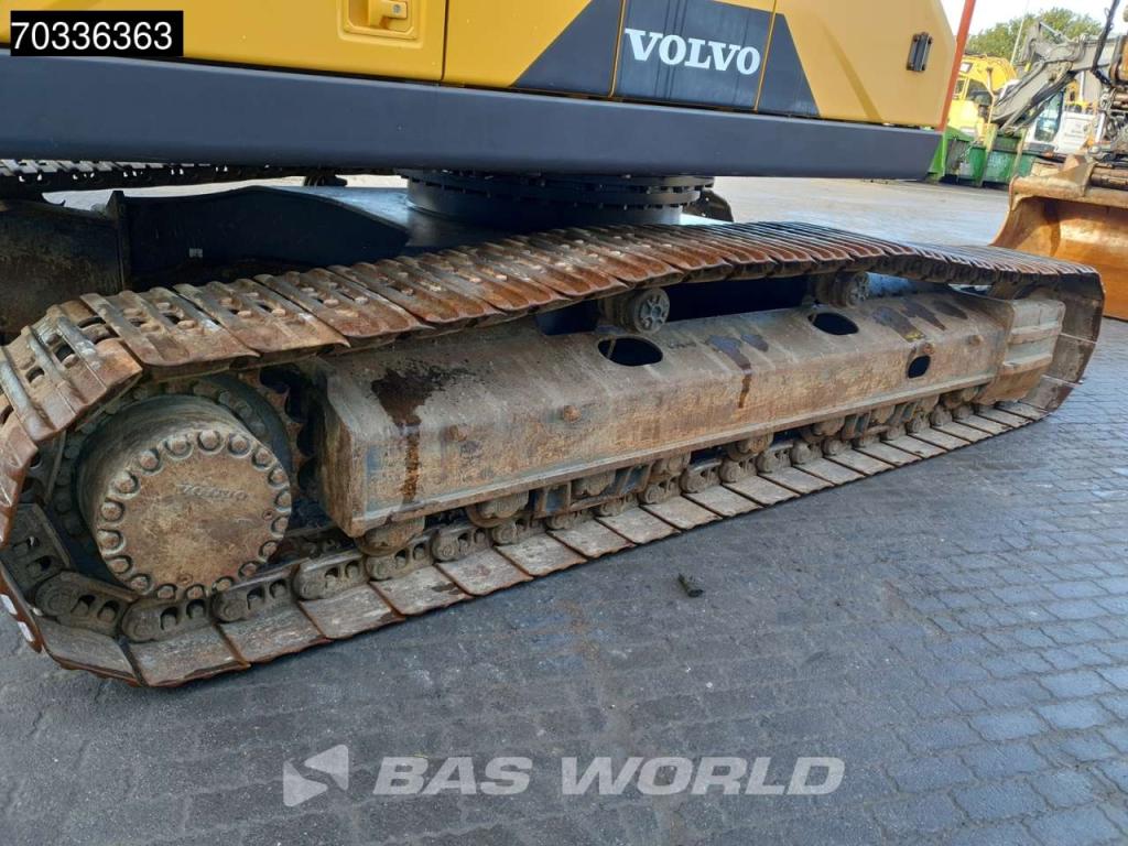 Volvo EC300 E L Photo 28
