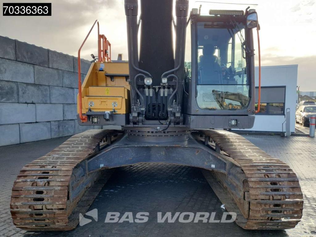Volvo EC300 E L Photo 8
