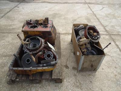 Ricambi vari per cambio pour Fiat Allis FL10C- FL14C en vente par OLM 90 Srl