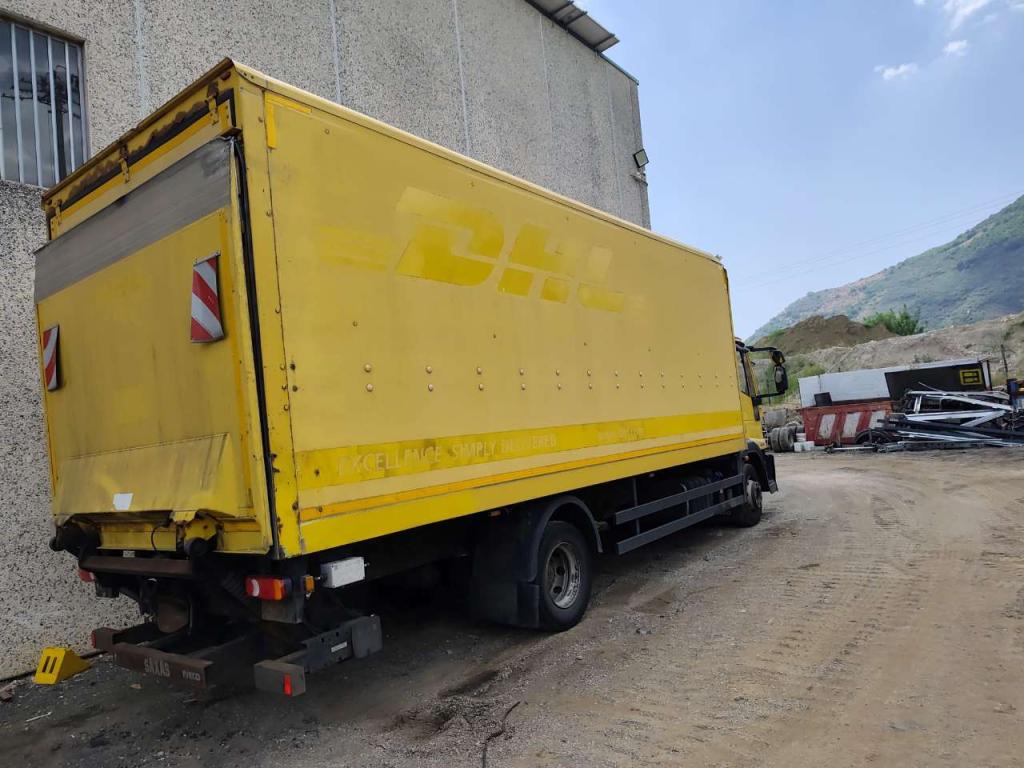 Iveco EUROCARGO CUBE 120E28P Photo 21