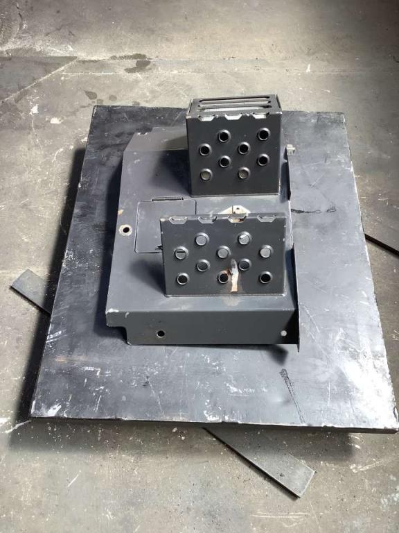 Phare pour Hitachi ZX 135-5 Photo 3