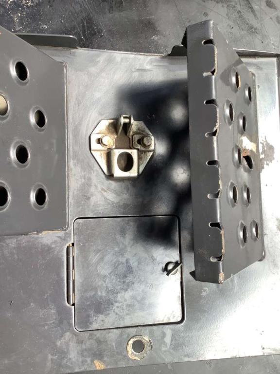 Phare pour Hitachi ZX 135-5 Photo 6