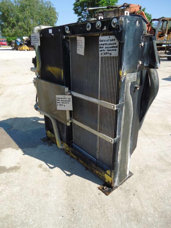 Refroidisseur d'huile hydraulique pour New Holland 385B Photo 1