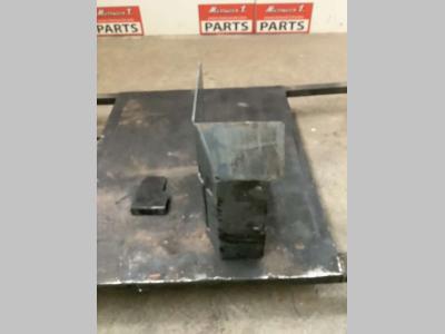 Support de silencieux pour Bell 30 E en vente par Massucco T. Srl Area Ricambi