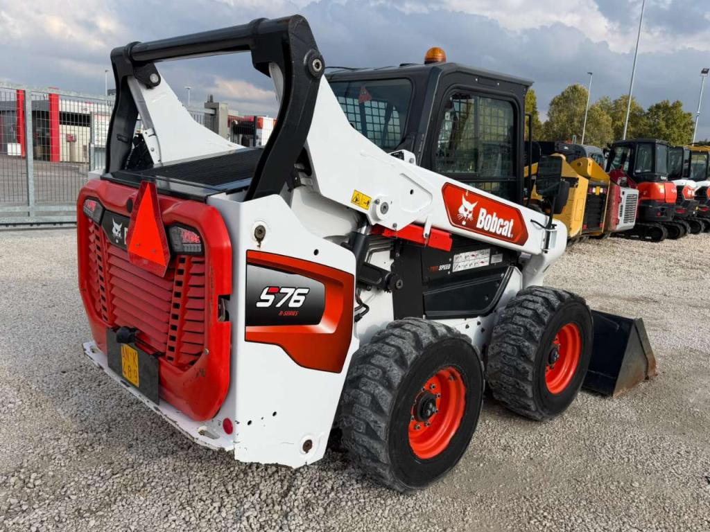 Bobcat S76 Photo 4