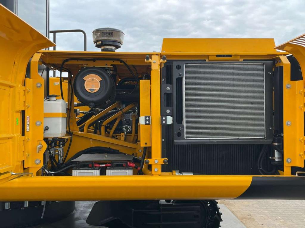 JCB 245 HD LR Photo 23