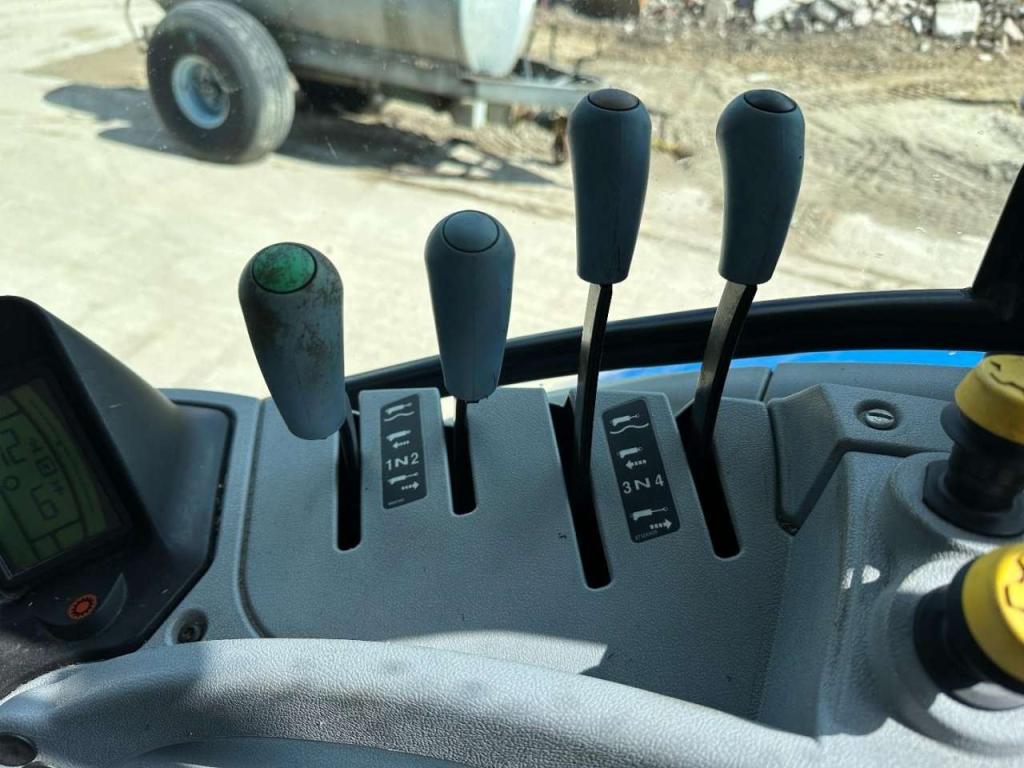 New Holland T7.235 Power Command Photo 30