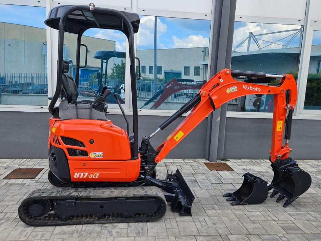 Kubota U17-3a Photo 5