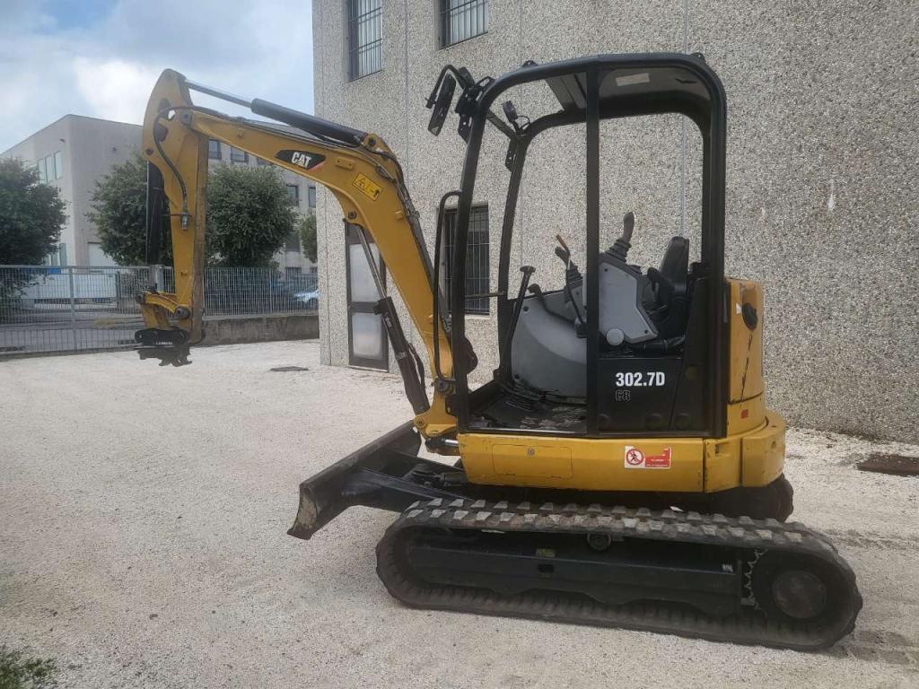 Caterpillar 302.7d Photo 5