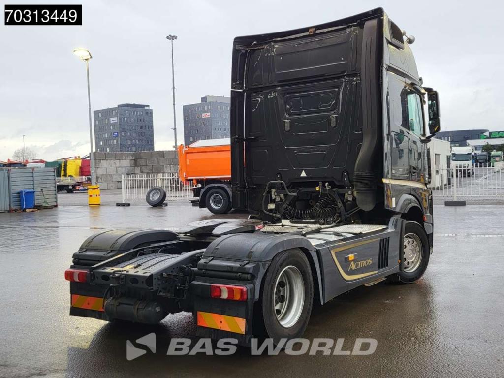 Mercedes-Benz Actros 1848 4X2 GigaSpace Retarder 2xTanks Standklima Photo 5