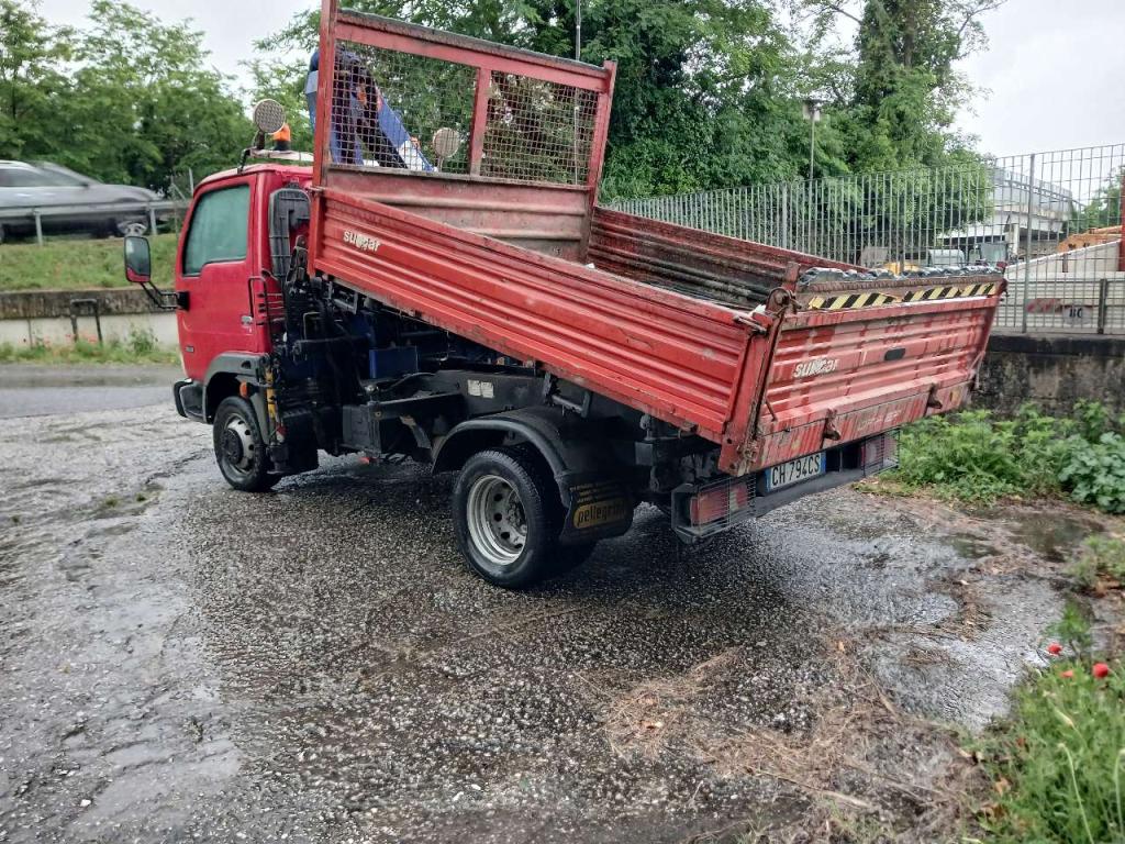 Nissan Cabstar 35.13 serie 3 Photo 3