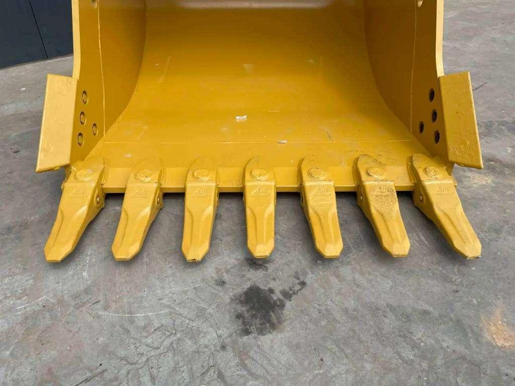 Caterpillar 349 - UB Photo 22