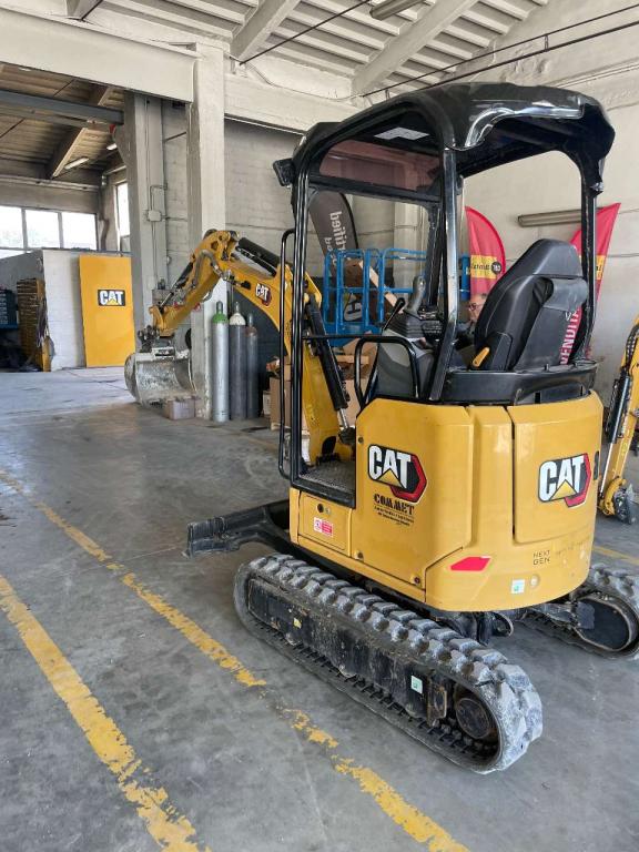 Caterpillar 301.7 Photo 2