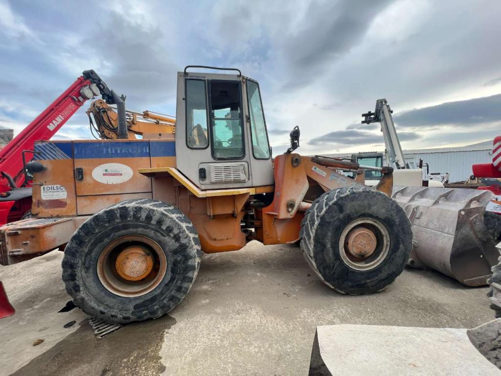 Fiat Hitachi FR130 Photo 1