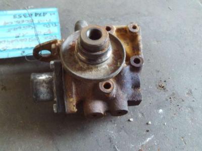 Boîtier de thermostat pour Fiat Allis FE18 - MOTORE FIAT 8065.04 - N. 4748353 en vente par OLM 90 Srl