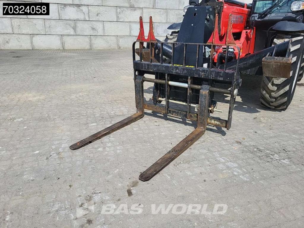 Manitou MT1335 Sway Photo 24