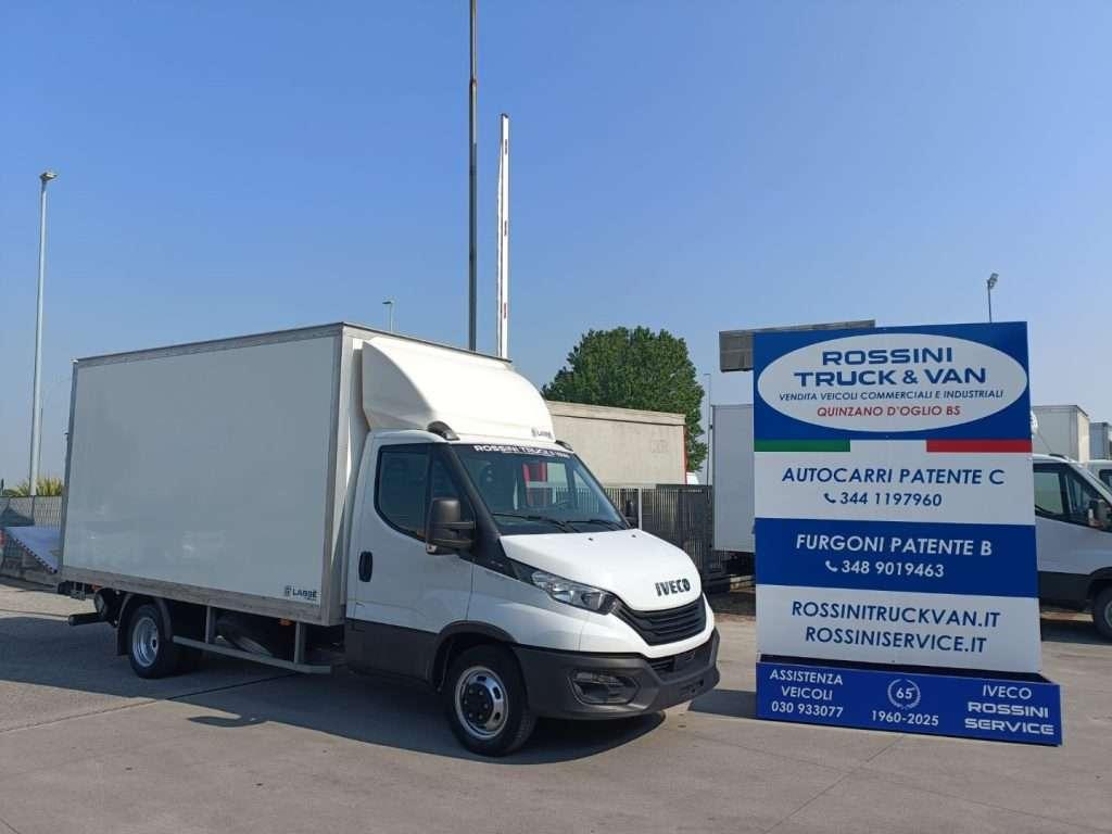 Iveco Daily Photo 1