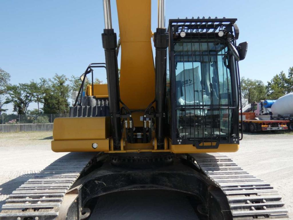Caterpillar 330 Photo 12