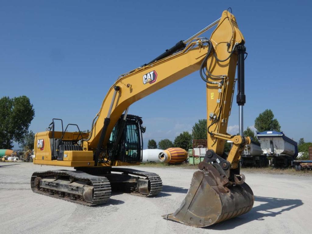 Caterpillar 330 Photo 3