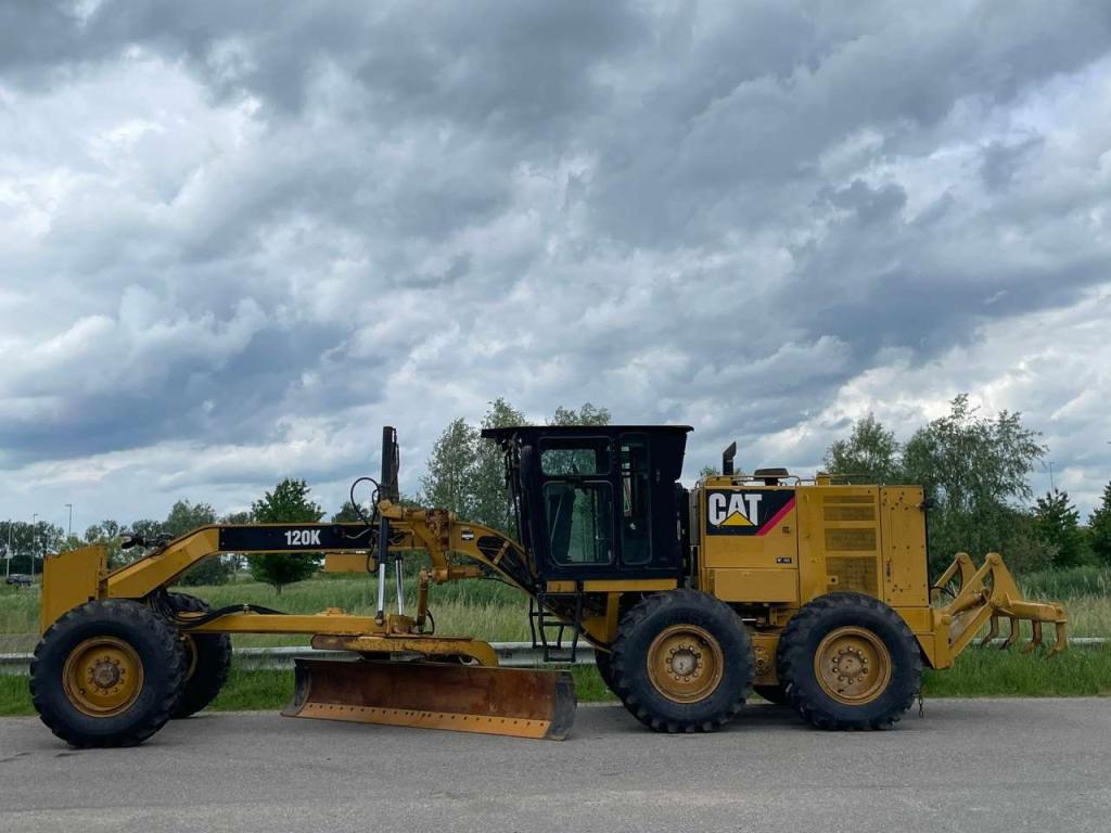Caterpillar 120K | NEW TIRES Photo 1