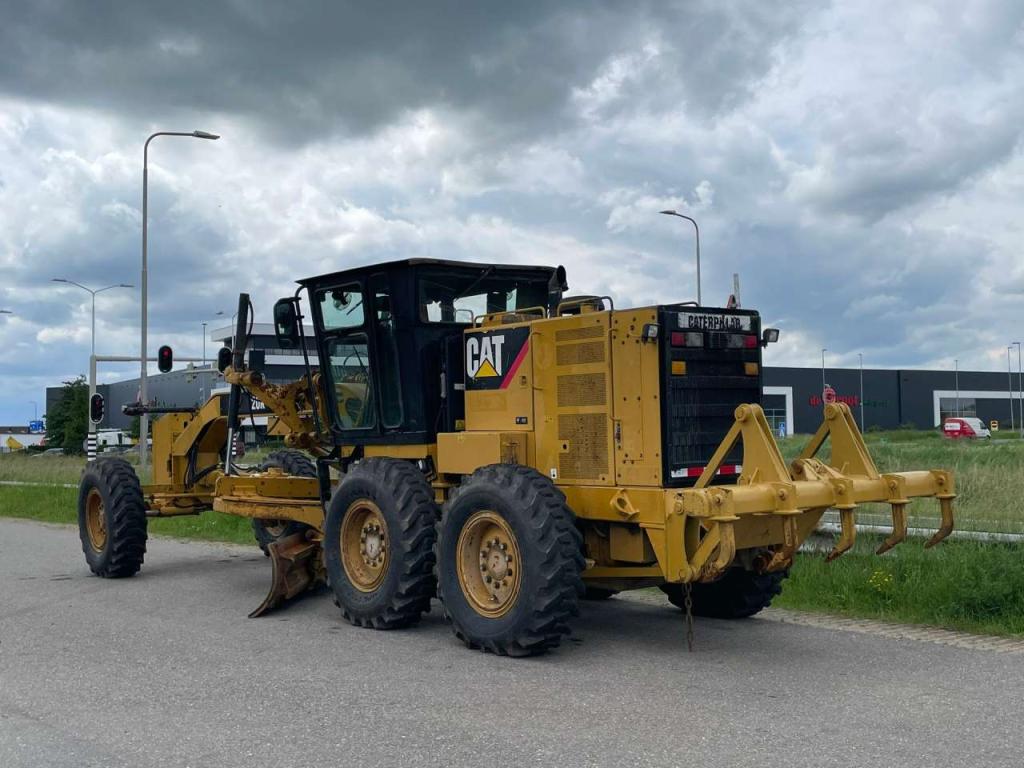 Caterpillar 120K | NEW TIRES Photo 3