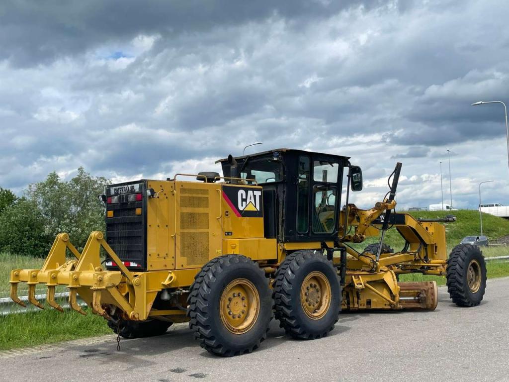 Caterpillar 120K | NEW TIRES Photo 4