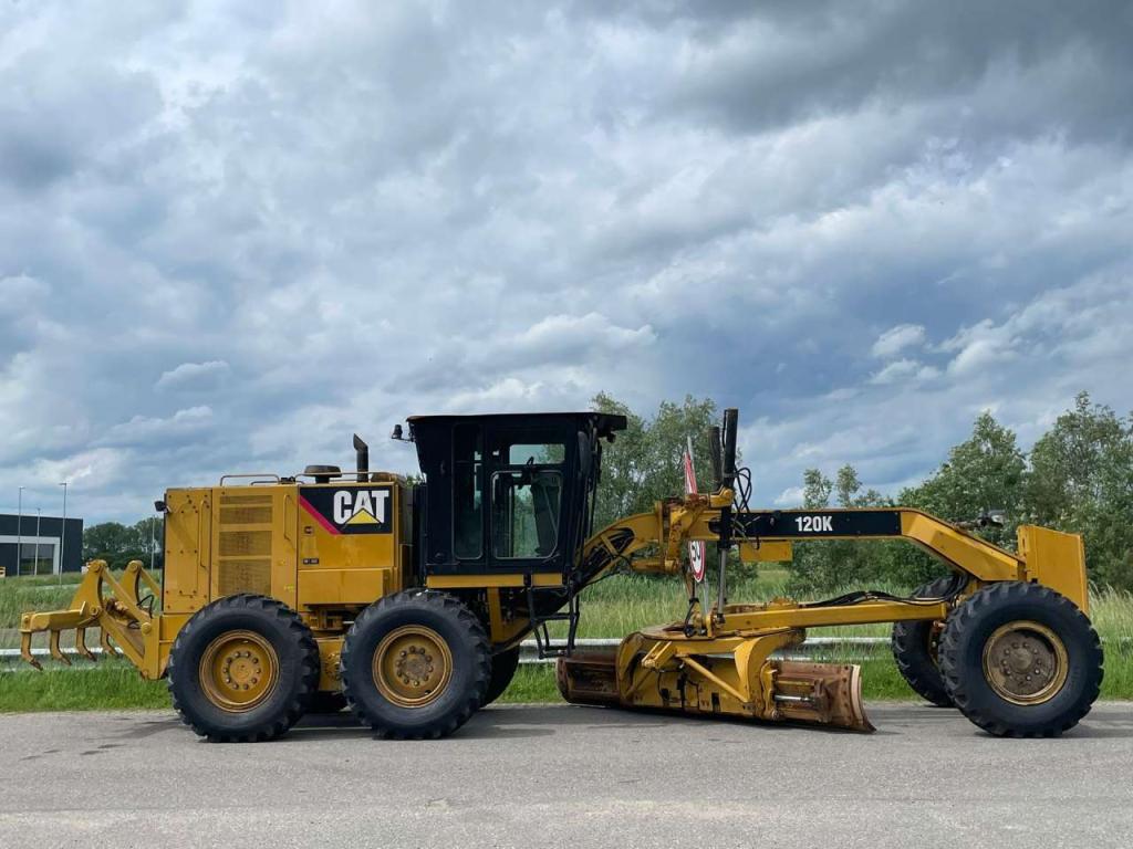 Caterpillar 120K | NEW TIRES Photo 5