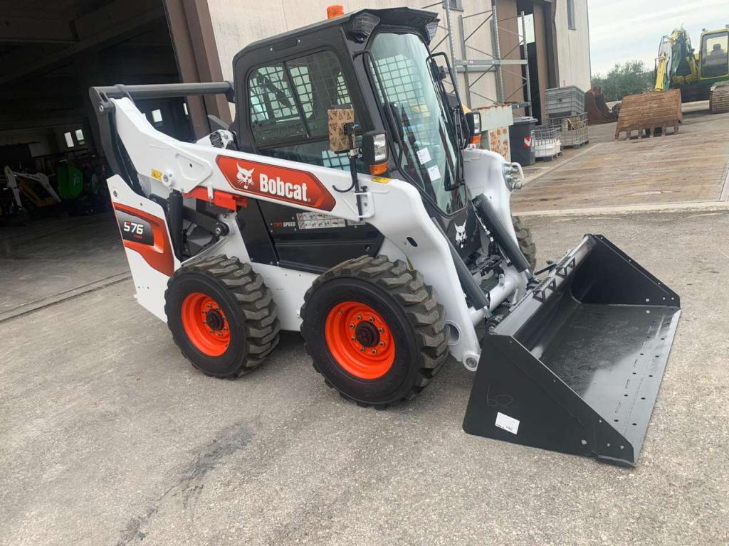 Bobcat S76 Photo 5