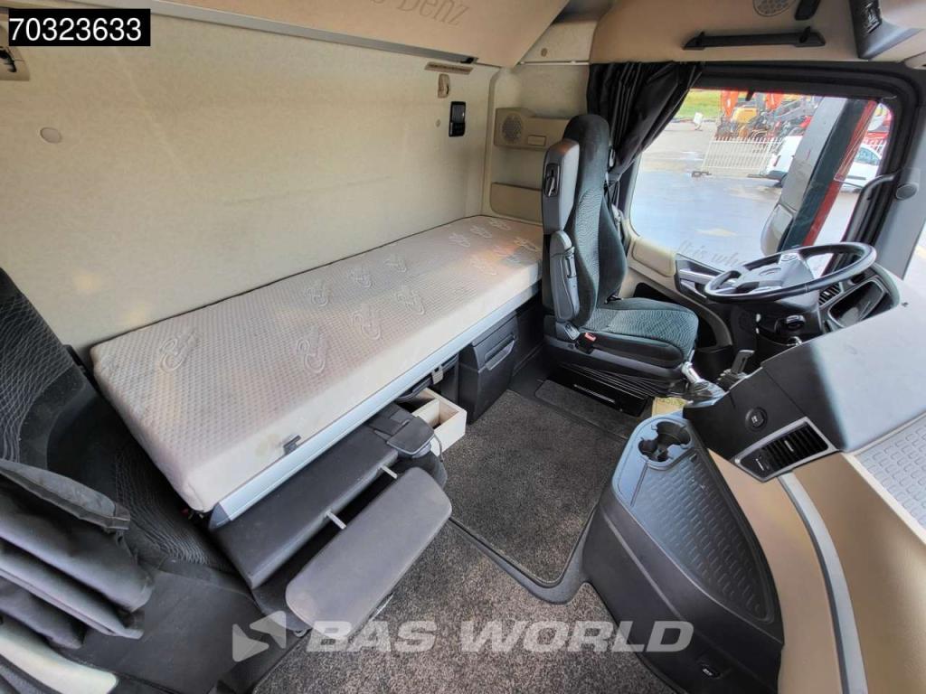 Mercedes-Benz Actros 3353 Actros 6X4 Photo 27