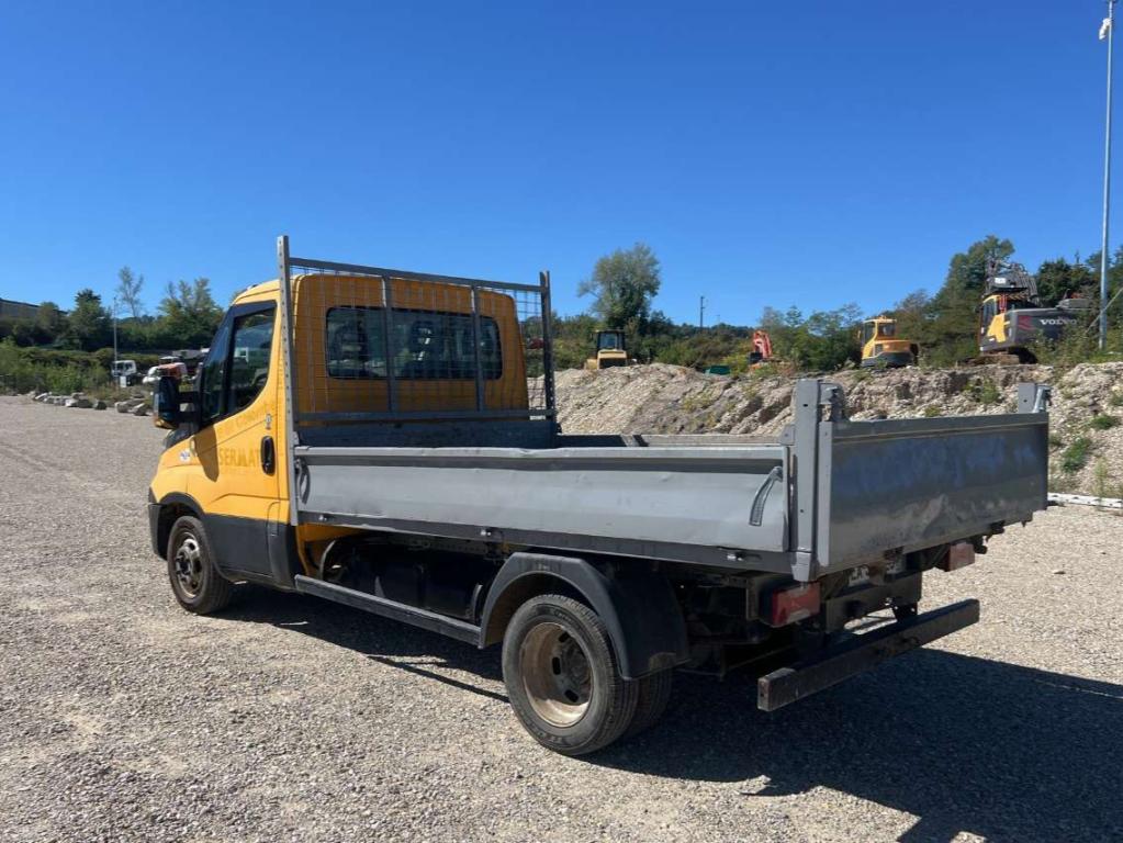 Iveco DAILY 35-130 Photo 5