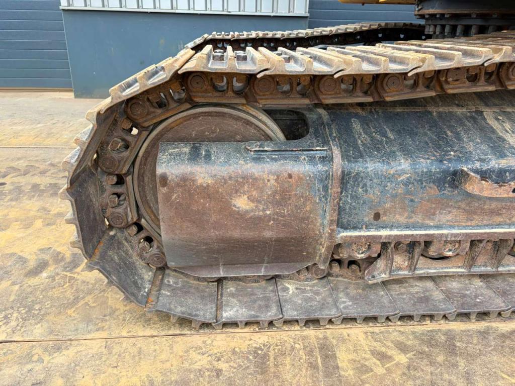 Caterpillar 330 07A Photo 11