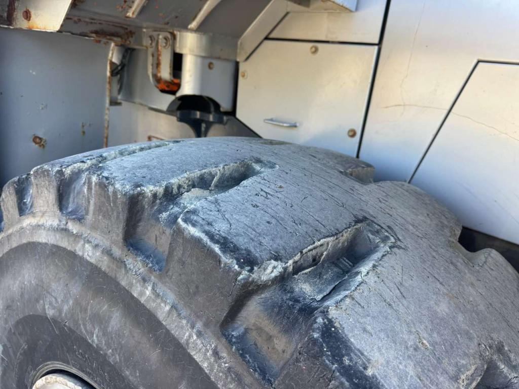 Doosan DL 300-3 Photo 4