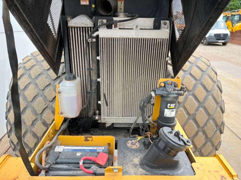 Caterpillar CS533E - Good Overall Condition Photo 19