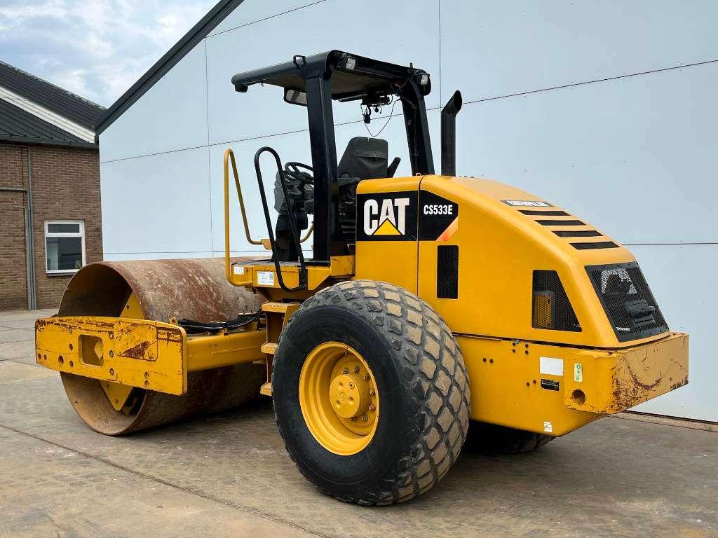 Caterpillar CS533E - Good Overall Condition Photo 3