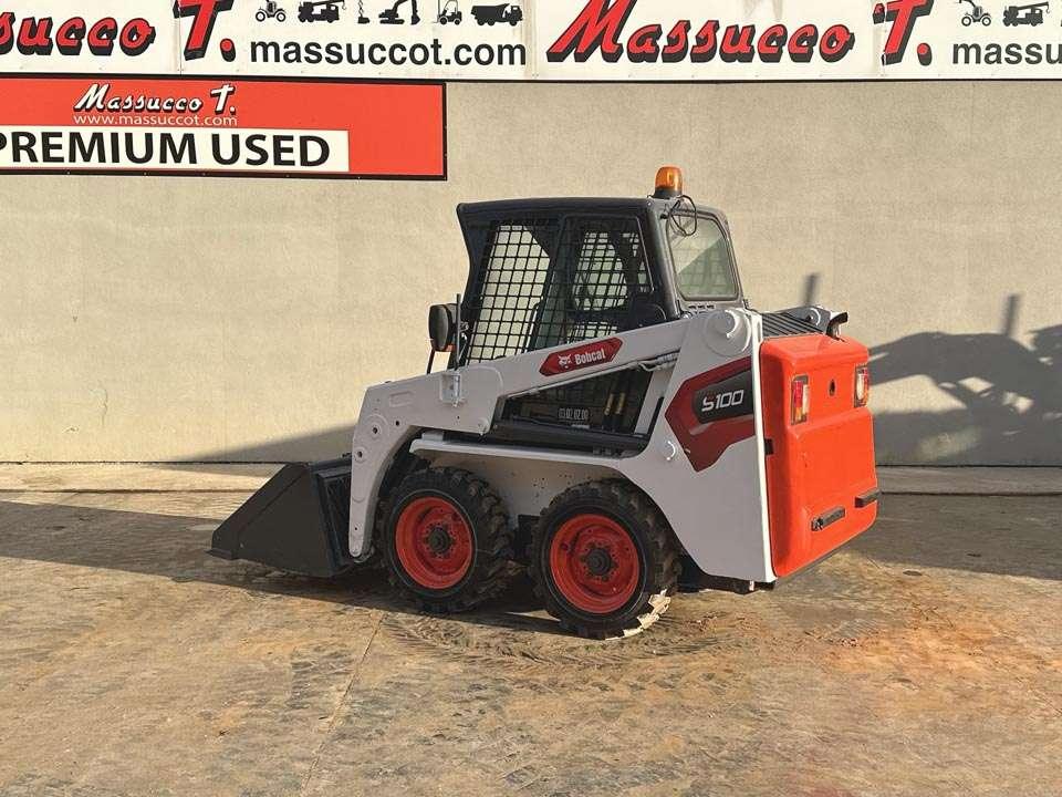 Bobcat S100 4X4 Photo 3