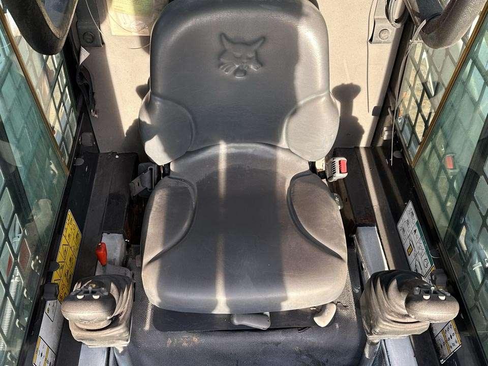 Bobcat S100 4X4 Photo 9