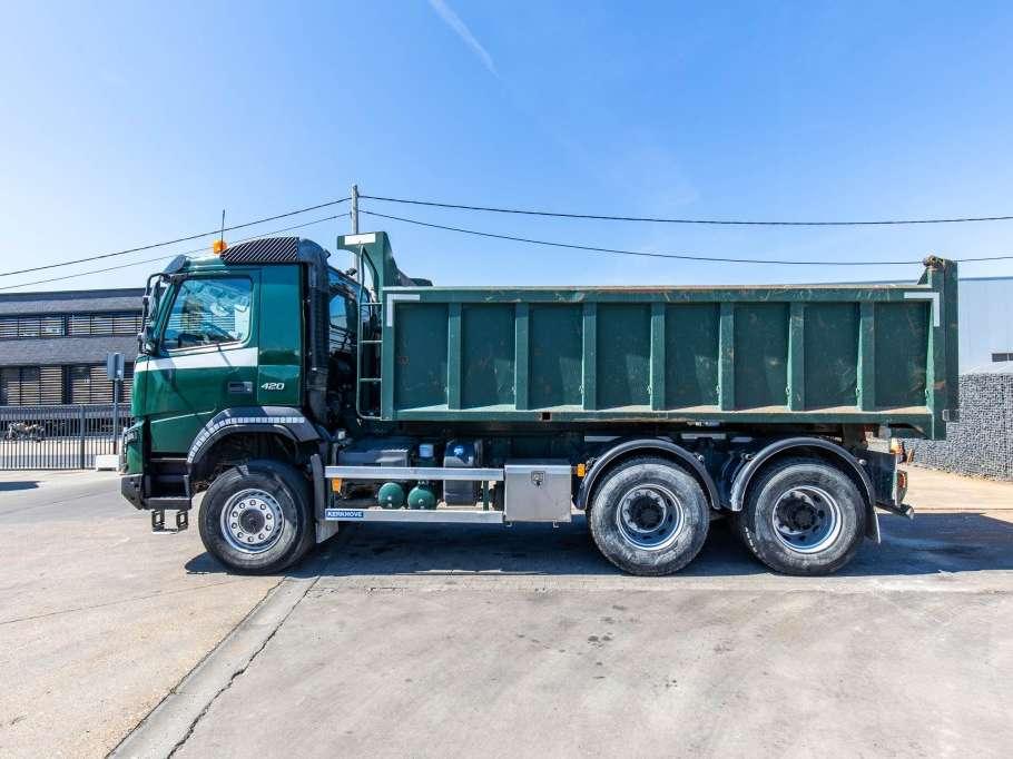 Volvo FMX 420 -6x6 - TIPPER / TRACTOR Photo 16