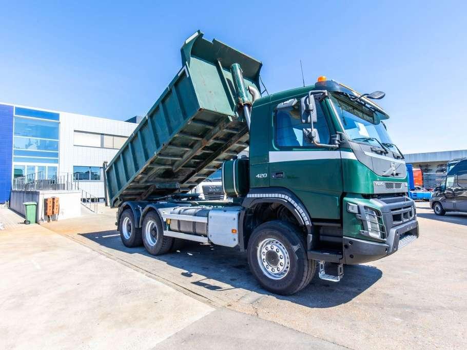 Volvo FMX 420 -6x6 - TIPPER / TRACTOR Photo 2