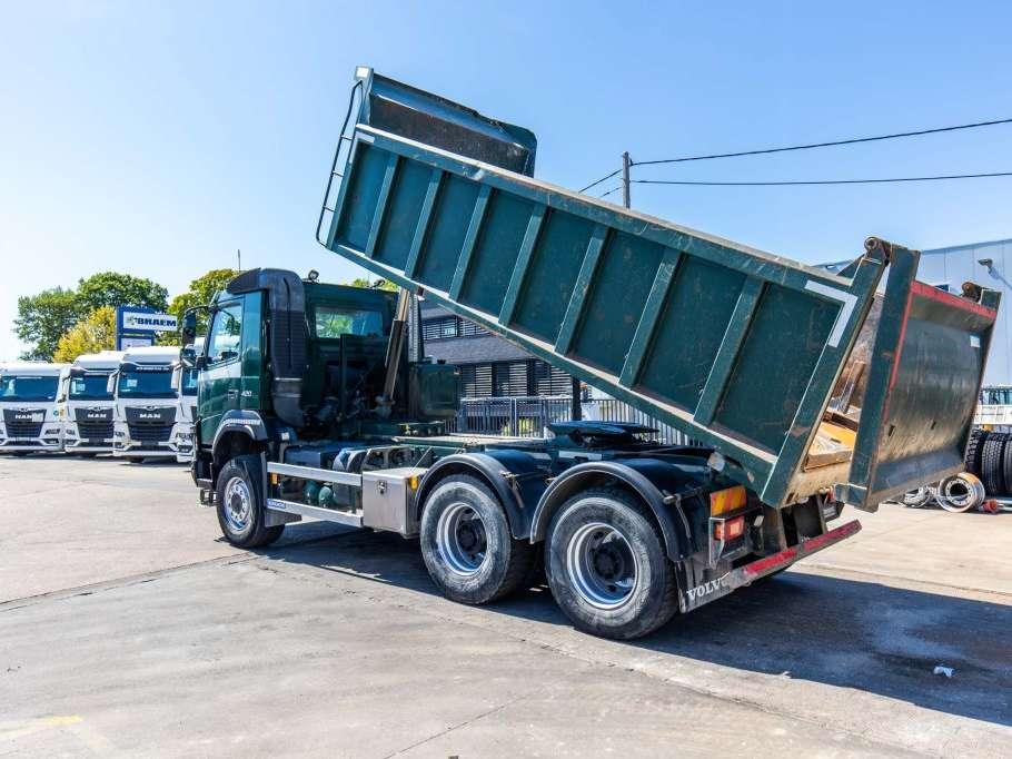 Volvo FMX 420 -6x6 - TIPPER / TRACTOR Photo 6