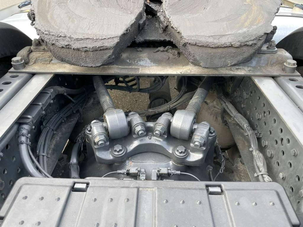 Mercedes-Benz ACTROS 1853 LS 4X2 Photo 24