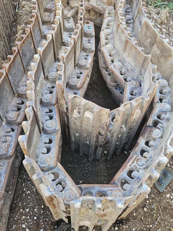 Chaînes pour Hitachi ZX350 Photo 1