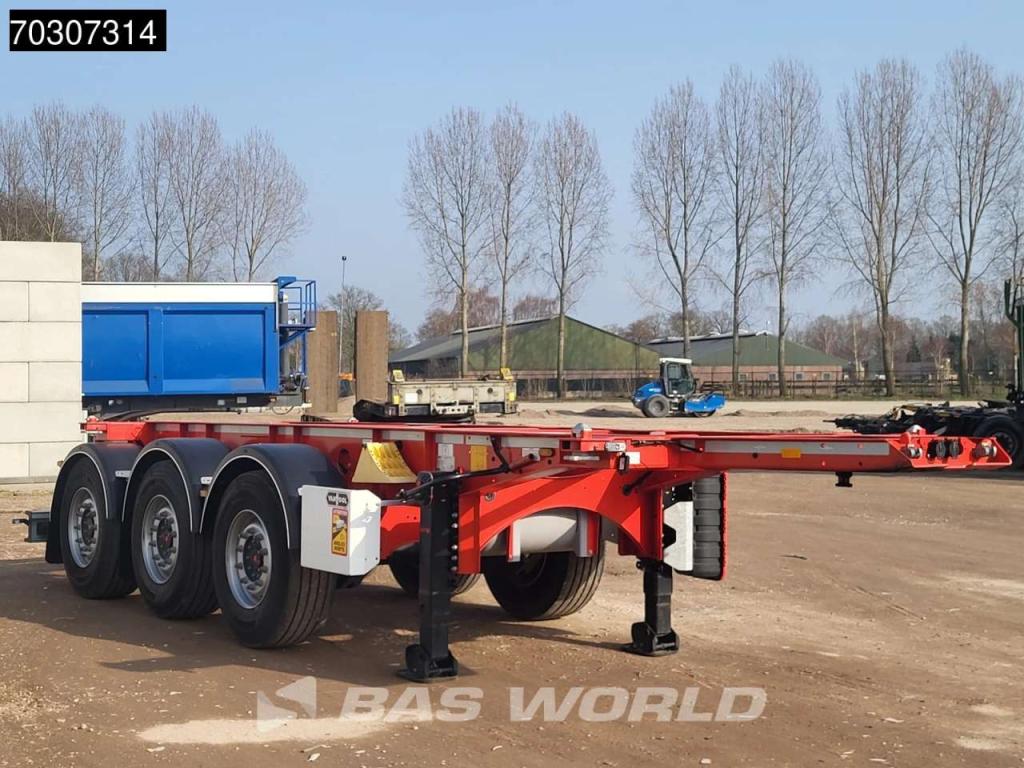 Van Hool 20ft Photo 5