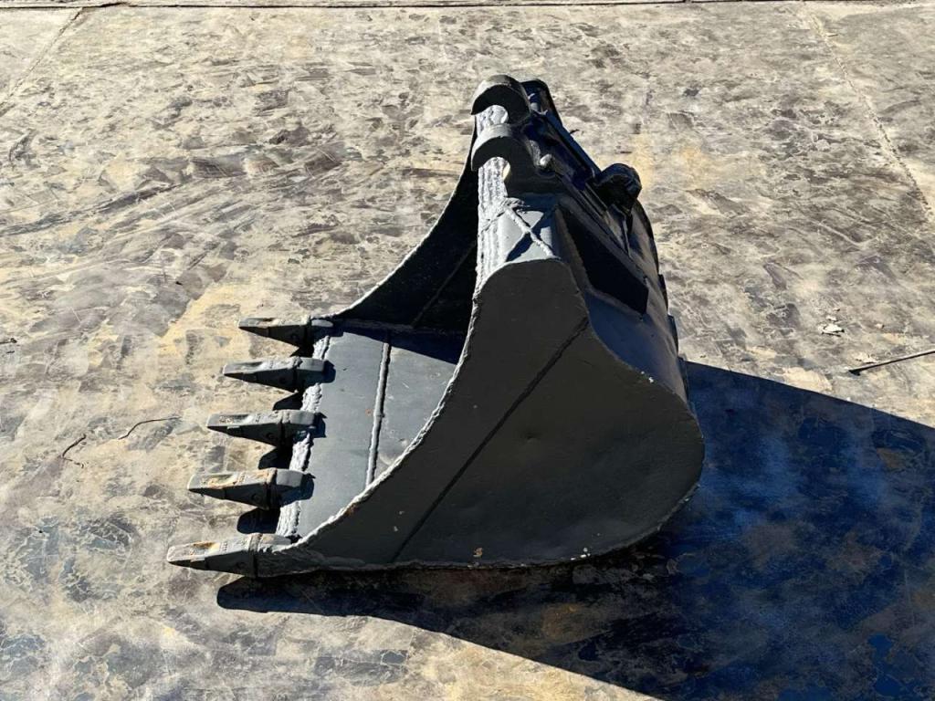 KLAC MODEL E Photo 4