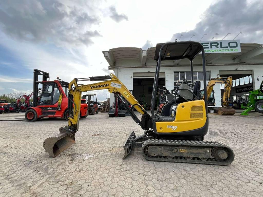 Yanmar VIO17 Photo 4