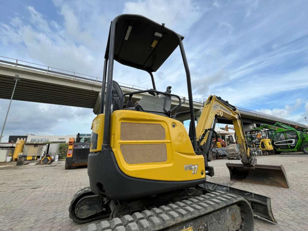 Yanmar VIO17 Photo 7