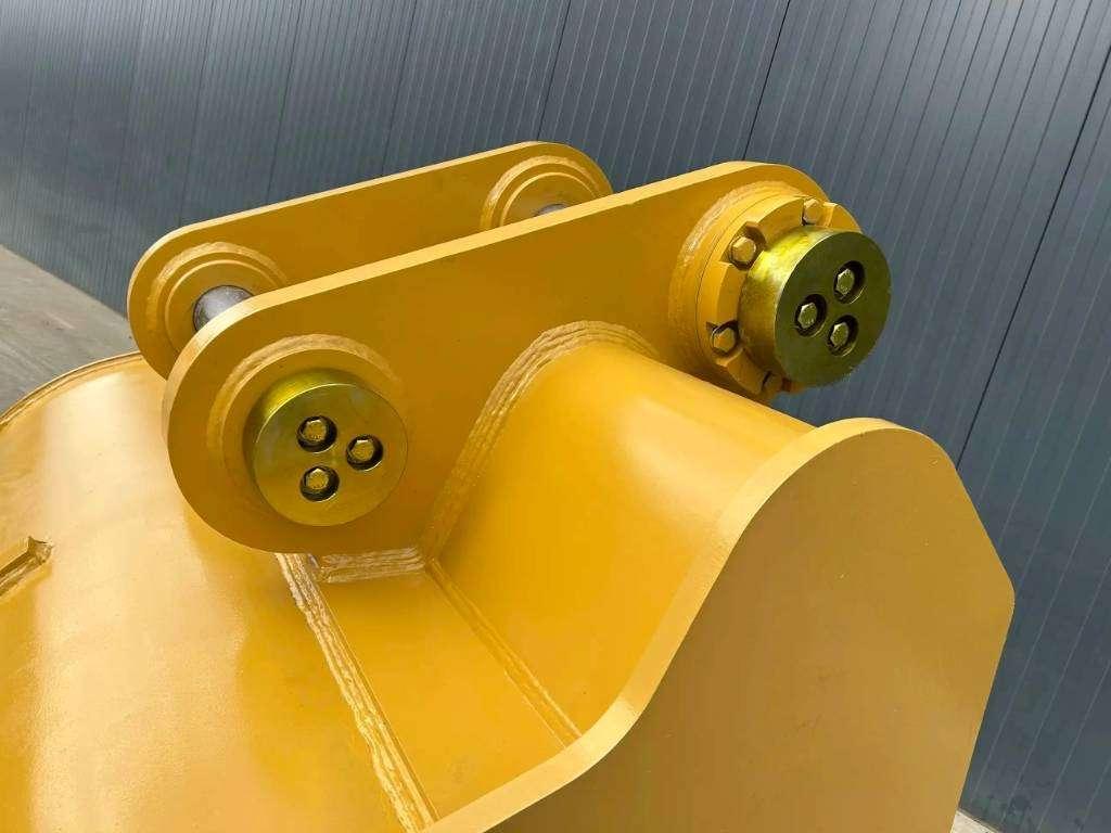Caterpillar 349D - UB Photo 5
