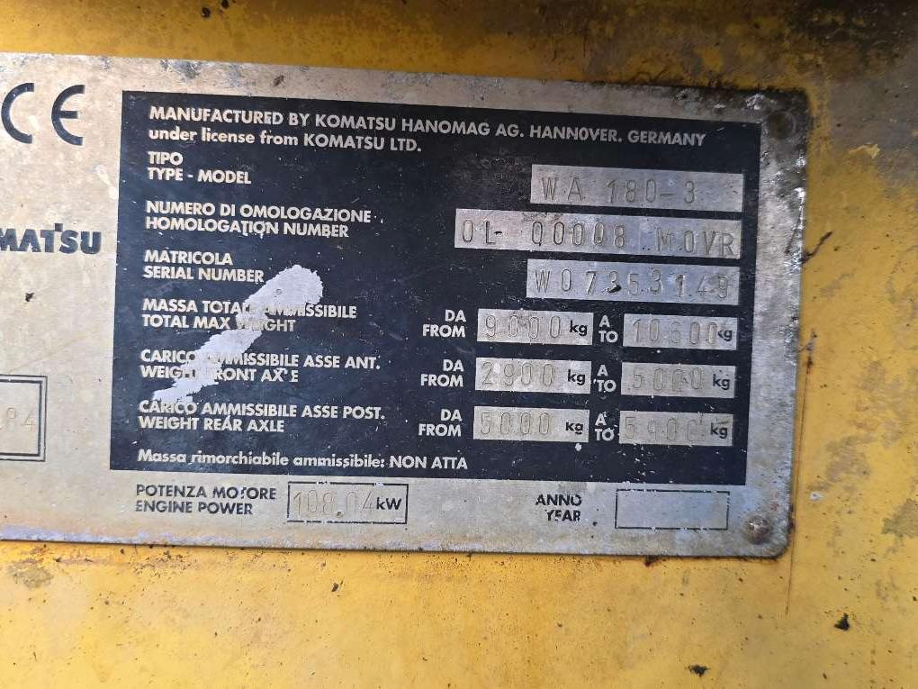 Komatsu WA 180-3 Photo 7