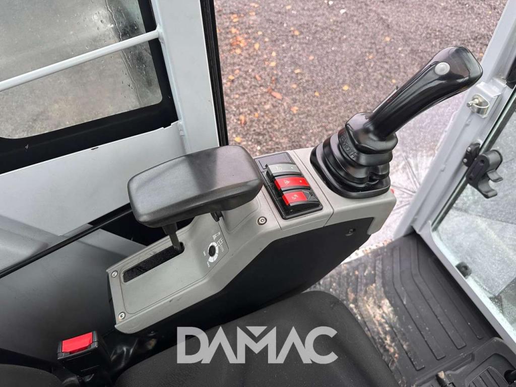 Wacker Neuson EZ26 Photo 25