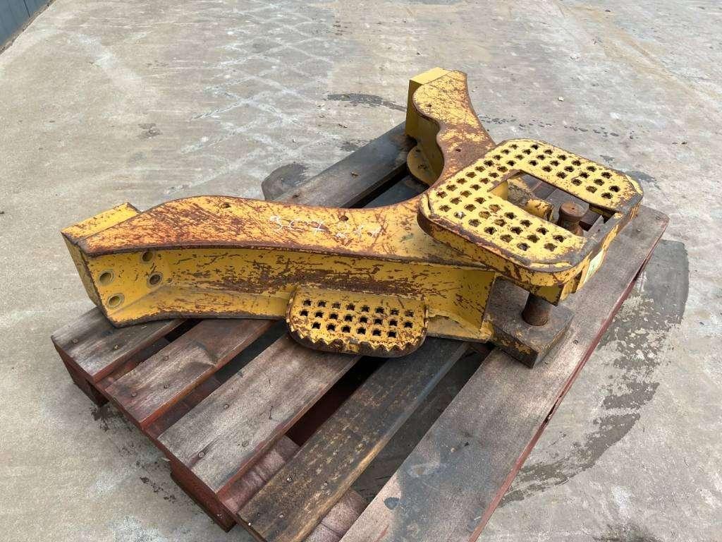 Caterpillar D6N / D6M Photo 1